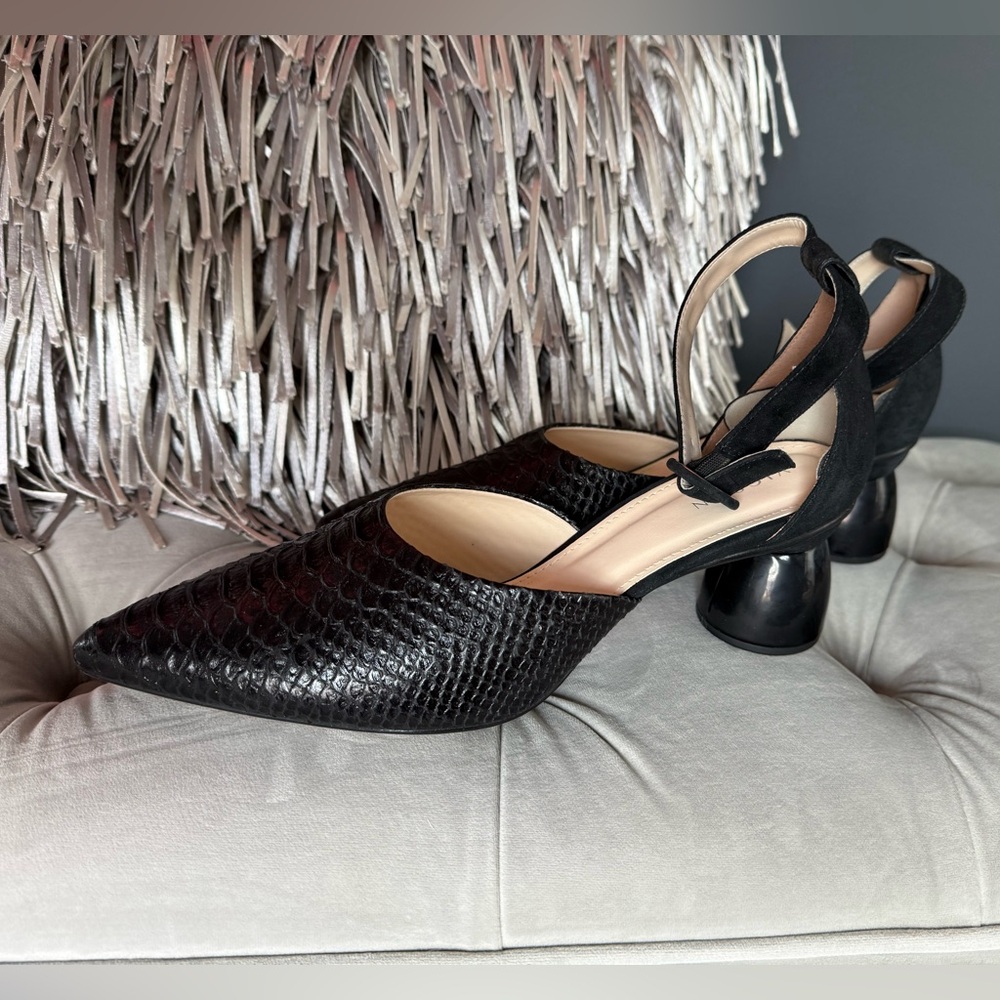 Vicson Helena heel black snake shoe sz 10